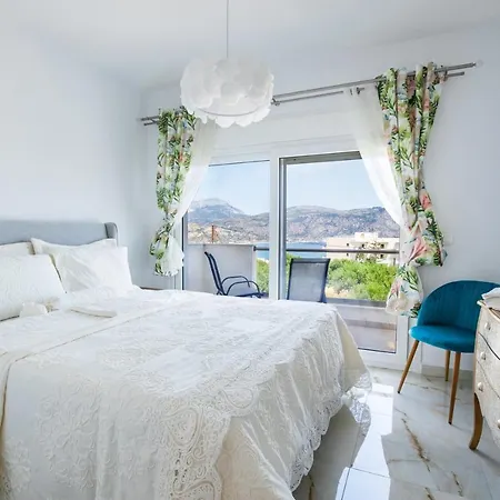 Punta Mare Homes Apartament Karpatos