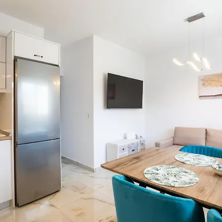Punta Mare Homes Apartament