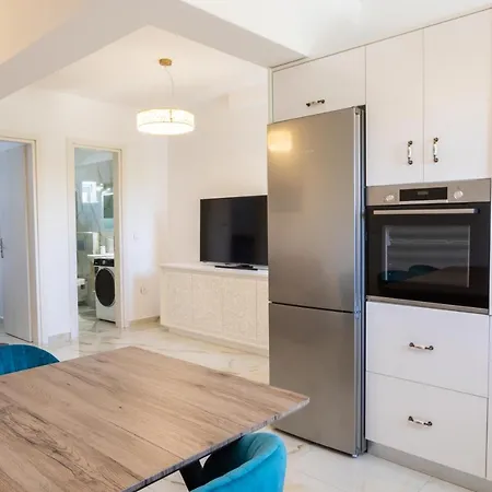 Apartament Punta Mare Homes Karpatos